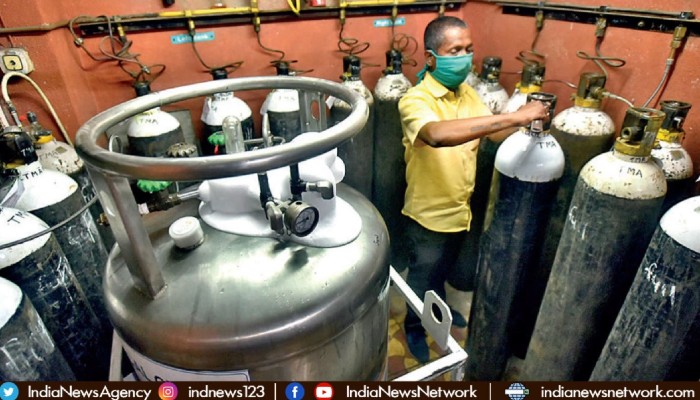100 new hospitals to have their own oxygen plant under PM-CARES Fund 100 new hospitals to have their own oxygen plant under PM-CARES Fund